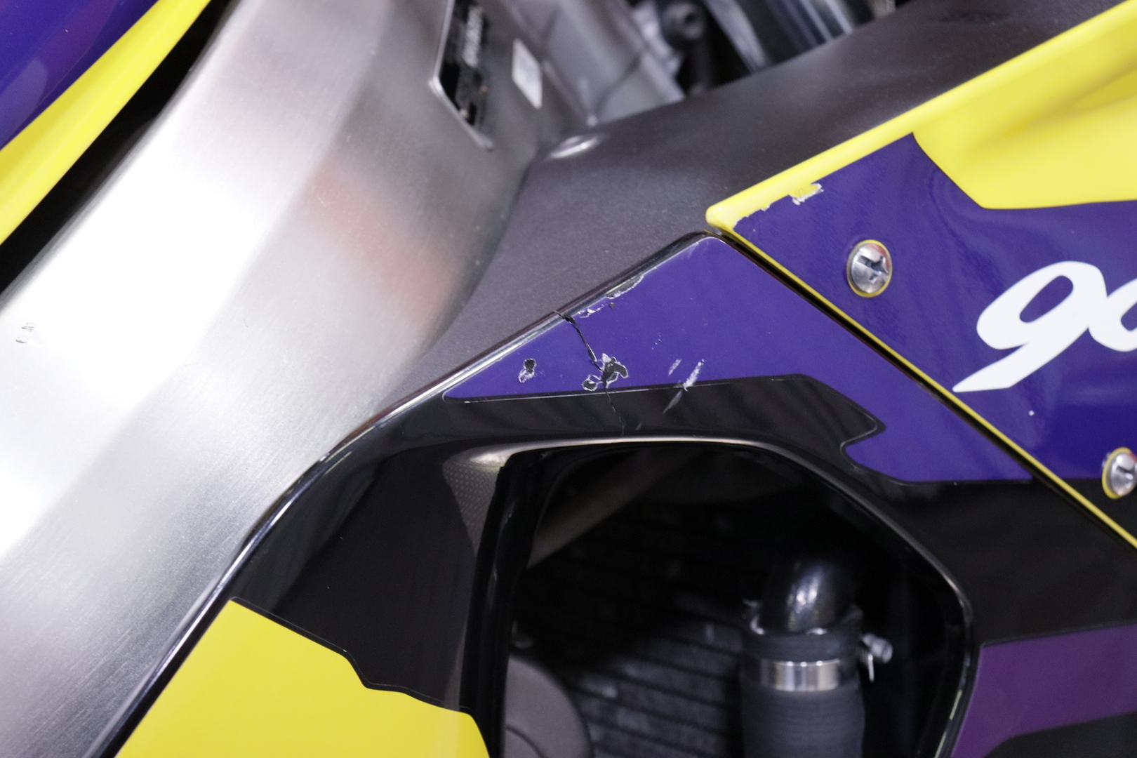 Honda - CBR - 900 RR Fireblade // Myydään osoitteessa huutokaupat.com // - Moottoripyörä