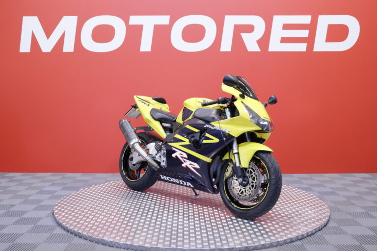Honda - CBR - 900 RR // Juuri saapunut! // - Moottoripyörä