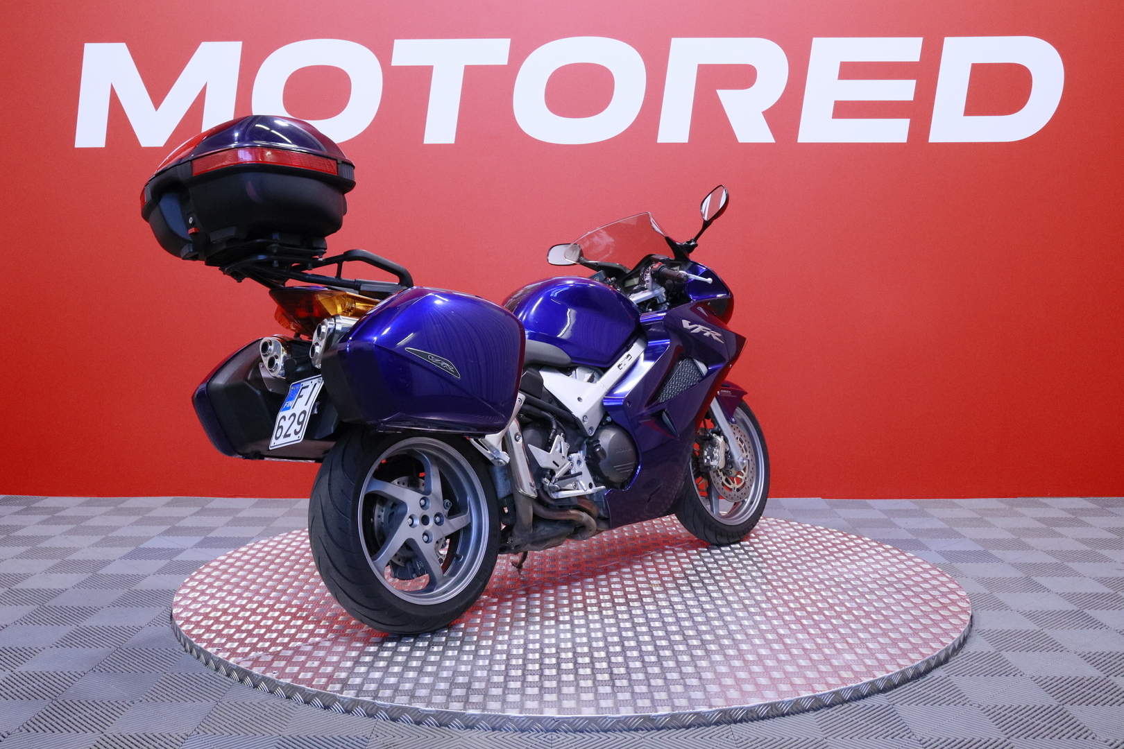 Honda - VFR - 800 VTEC // Suomi-pyörä / DCBS / 3x laukut // - Moottoripyörä