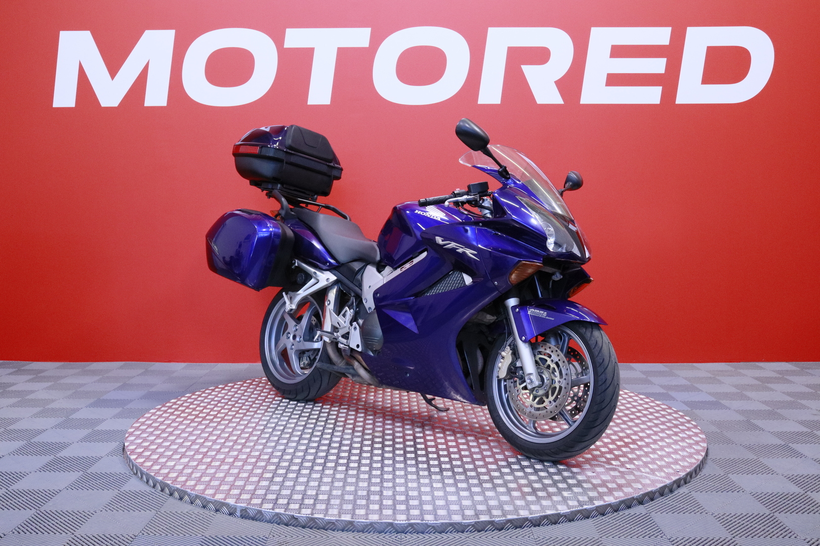 Honda - VFR - 800 VTEC // Suomi-pyörä / DCBS / 3x laukut // - Moottoripyörä
