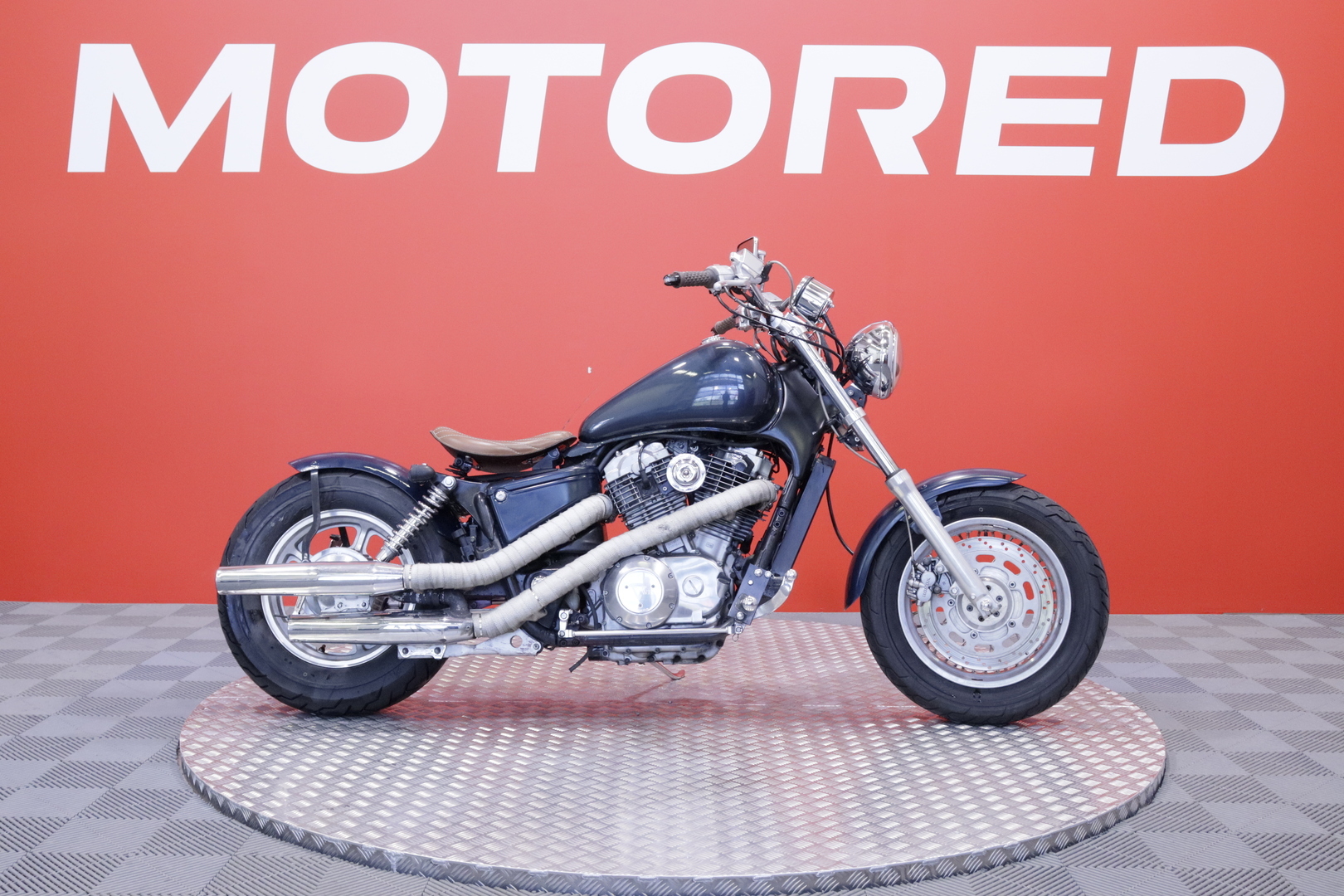 Honda - VT - 1100 Shadow // Myydään Huutokaupat.com // - Moottoripyörä