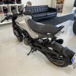 Husqvarna - VITPILEN - 401 // Juuri saapunut! / Suomi-pyörä / ABS / Led-Takavalo // - Moottoripyörä