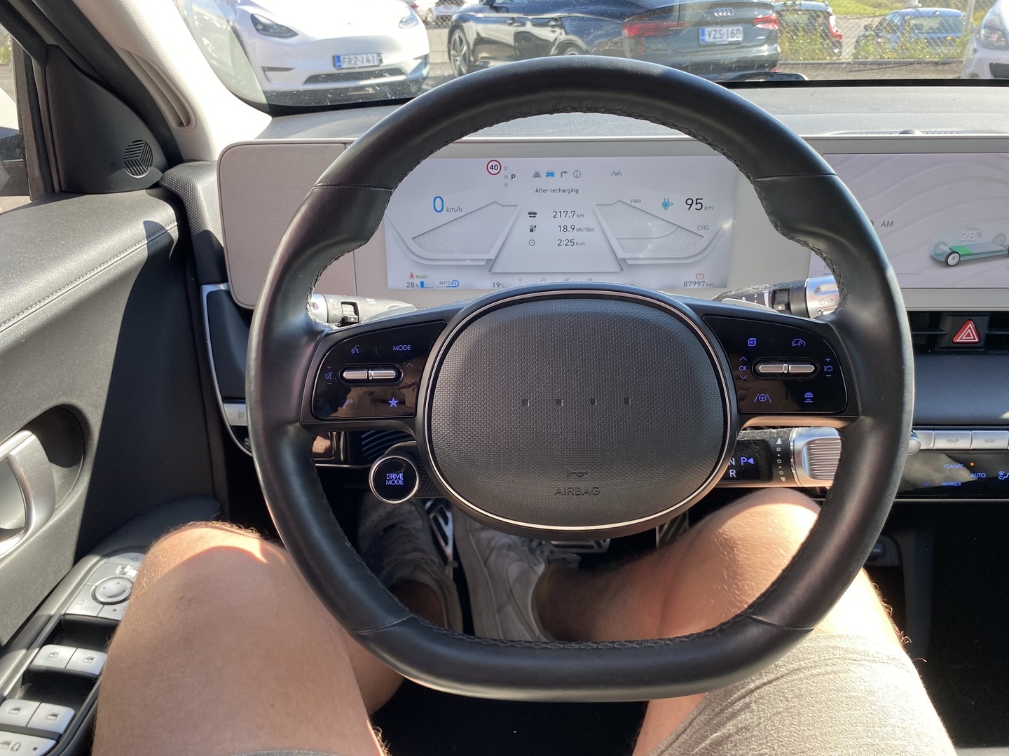 Hyundai - IONIQ 5 - 73 kWh 305 hv AWD Ultimate - Viistoperä
