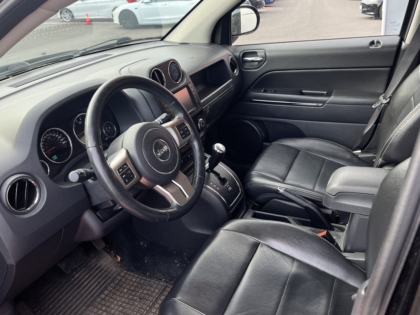 Jeep - Compass - 4x4 2,4 CVT Limited - Maastoauto