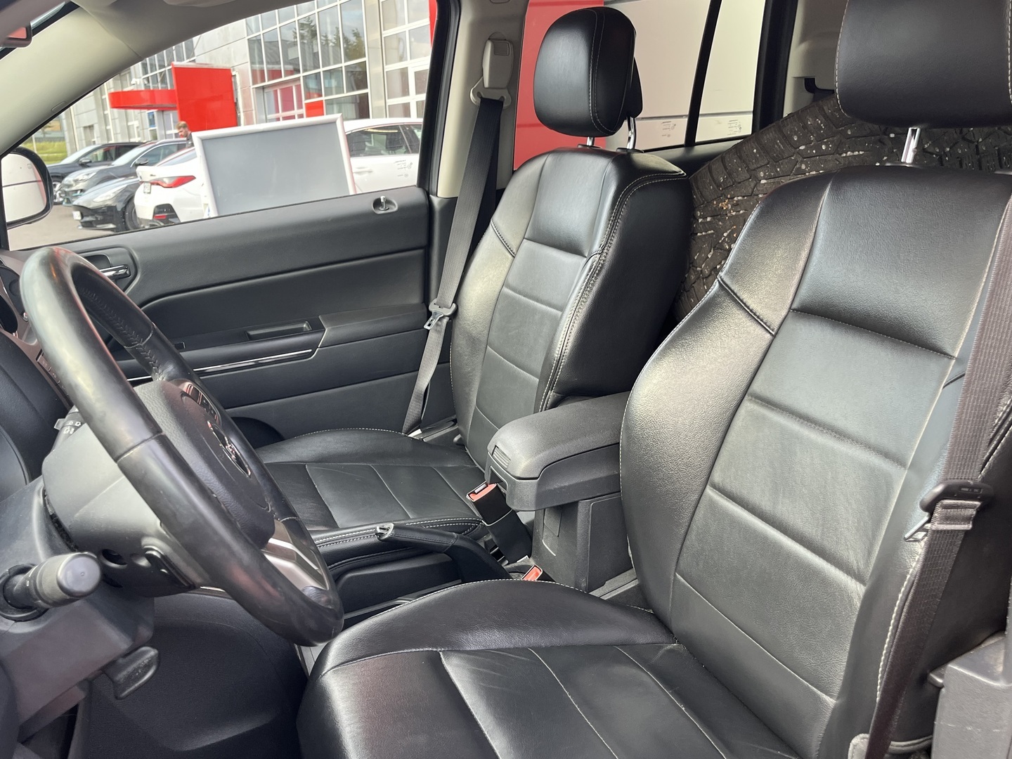 Jeep - Compass - 4x4 2,4 CVT Limited - Maastoauto