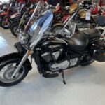 KAWASAKI - VN - 900 Classic // Juuri saapunut / Huoltokirja / sivulaukut // - Moottoripyörä
