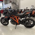 KTM - 1290 - Super Duke R // Akrapovic / Brembo RCS16 / Huoltokirja / Powerparts // - Moottoripyörä