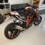 KTM - 1290 - Super Duke R // Juuri saapunut! / Huoltokirja / Arrow / Ajomodet / TC // - Moottoripyörä