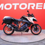 KTM - 1290 - Super Duke GT // MTC / Shifter+ / Sivulaukut / Vakkari / Keyless / Bluetooth / Penkinlämmittimet // - Moottoripyörä