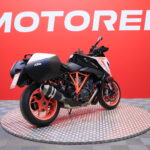 KTM - 1290 - Super Duke GT // MTC / Shifter+ / Sivulaukut / Vakkari / Keyless / Bluetooth / Penkinlämmittimet // - Moottoripyörä