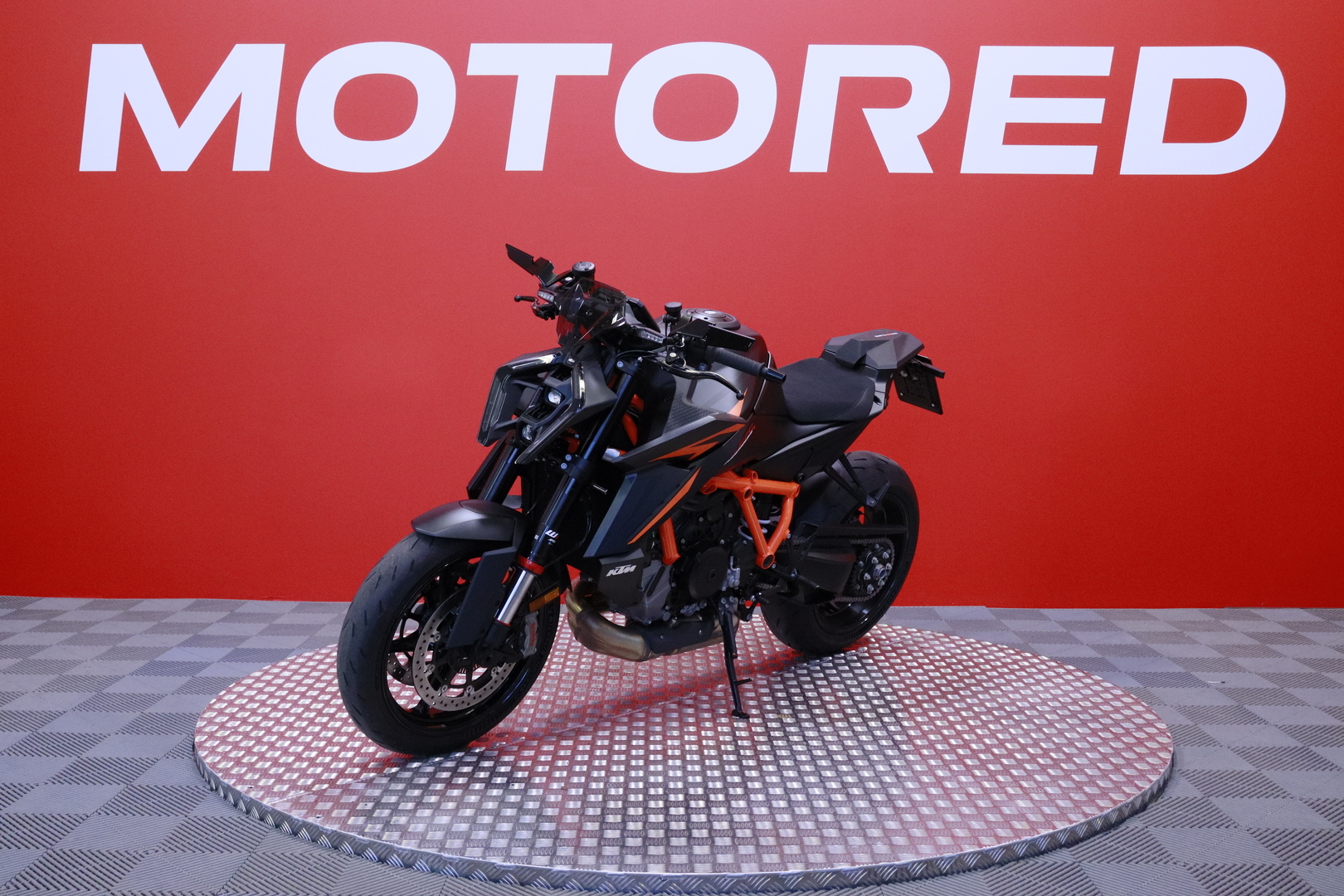 KTM - 1390 Super Duke R - // Suomi-pyörä / Tehdastakuu! / Juuri huollettu! / Quickshifter+ / Ajo-modet / ABS / SC-Project // - Moottoripyörä