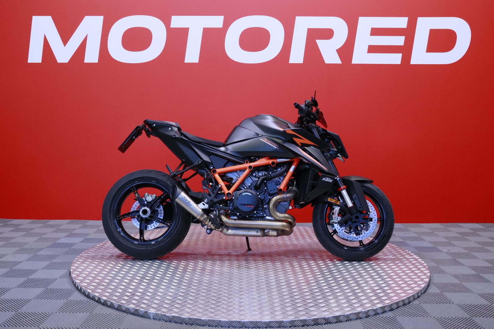 KTM - 1390 Super Duke R - // Suomi-pyörä / Tehdastakuu! / Juuri huollettu! / Quickshifter+ / Ajo-modet / ABS / SC-Project // - Moottoripyörä