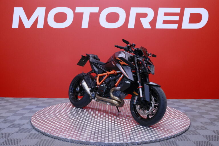 KTM - 1390 Super Duke R - // Suomi-pyörä / Quickshifter+ / Ajo-modet / ABS / SC-Project // - Moottoripyörä