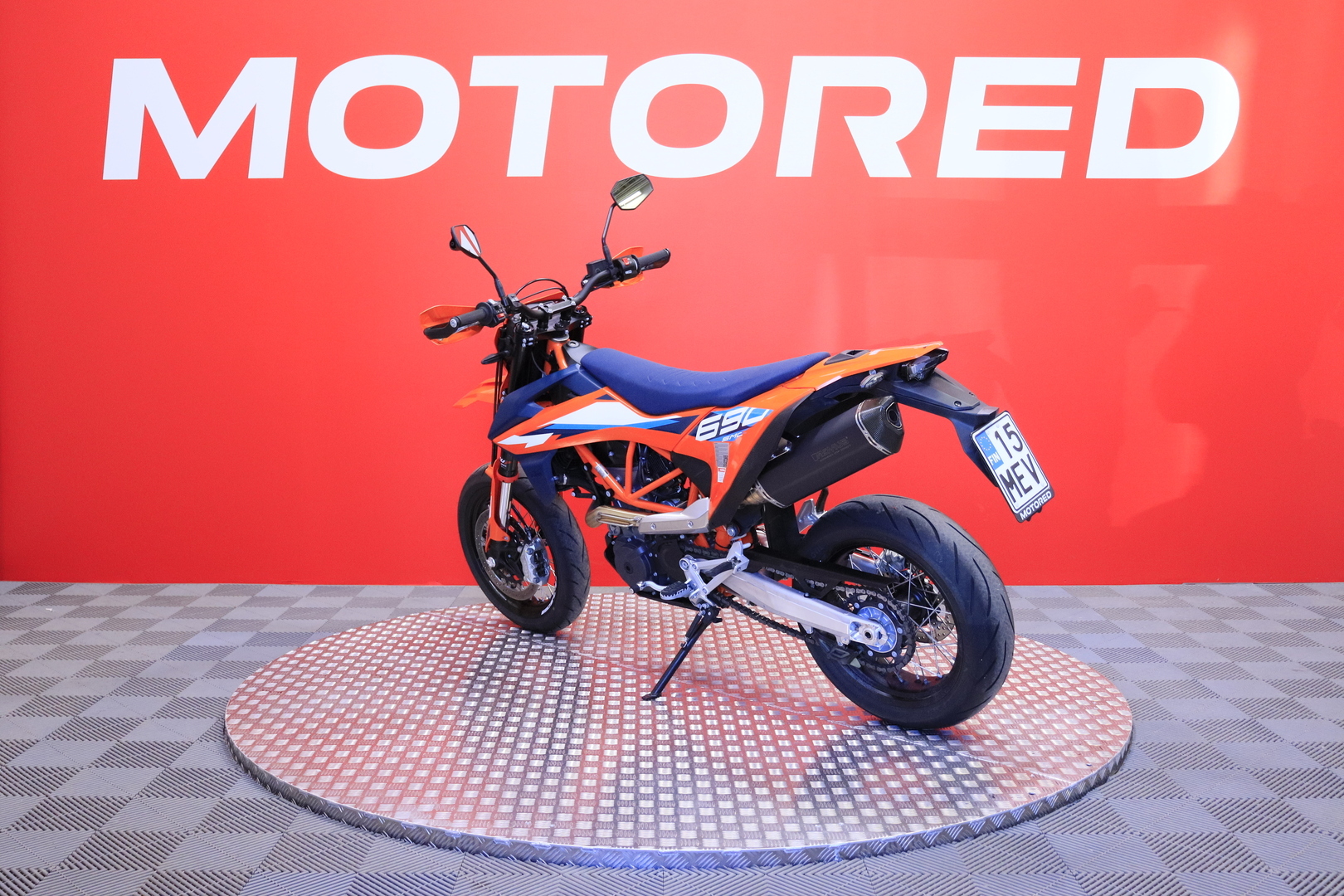 KTM - 690 - SMC-R // Remus / Shifter / TC / ABS / Map selector / Suomi-pyörä // - Moottoripyörä
