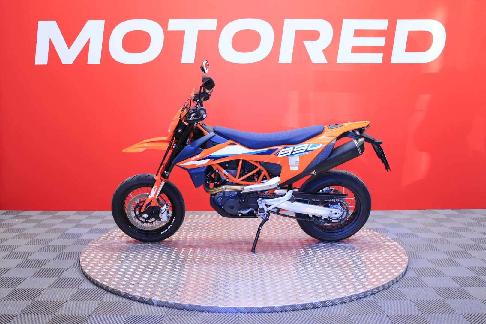 KTM - 690 - SMC-R // Remus / Shifter / TC / ABS / Map selector / Suomi-pyörä // - Moottoripyörä