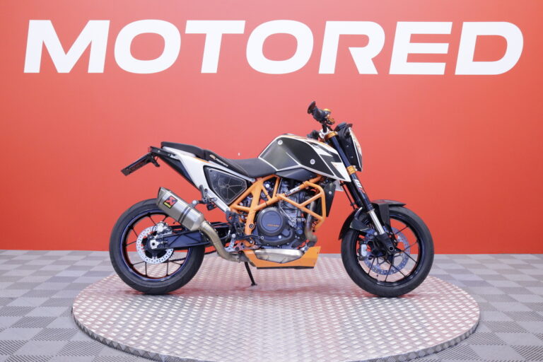 KTM 690