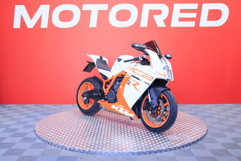 KTM - RC - 8R // Timantti / Uudet renkaat / Brembo / Powerparts / Huoltokirja // - Moottoripyörä