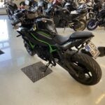 Kawasaki - Z - H2 // Huoltokirja / Shifter / Vakkari / Ajomodet / Tangonpääpeilit // - Moottoripyörä