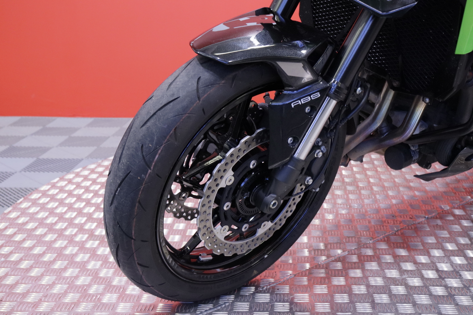 Kawasaki - Z - 900 // Suomi-pyörä / Huoltokirja / Leovince / Ajomodet // - Moottoripyörä