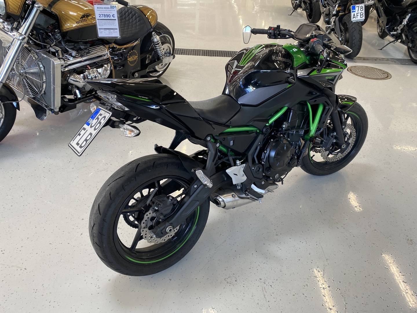 Kawasaki - Z - 650 // Juuri saapunut! / Suomi-pyörä / Huoltokirja / ABS / Kaatumatapit // - Moottoripyörä
