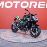 Kawasaki - Z - H2 // 1. om Suomipyörä / Huoltokirja / Putkisto // - Moottoripyörä