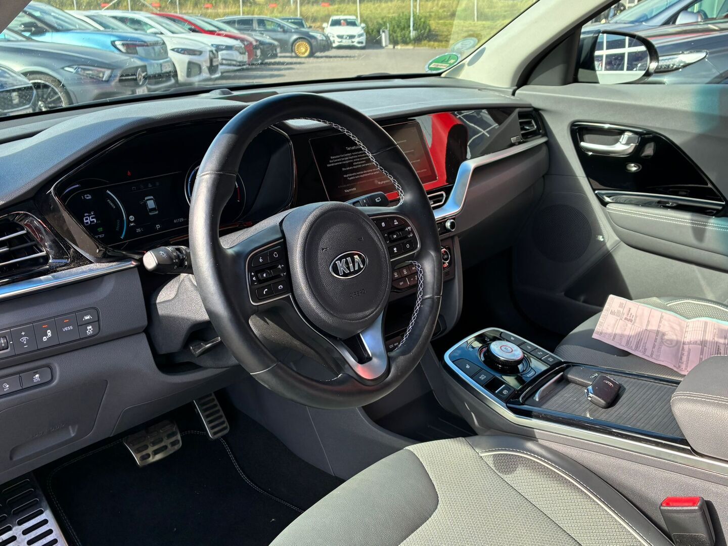 Kia - NIRO - Electric Business Premium 64 kWh 204 hv - Farmari