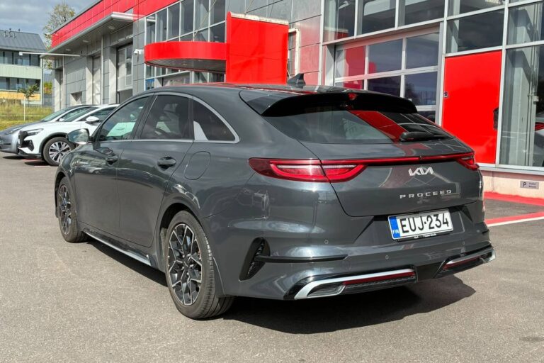 Kia ProCeed