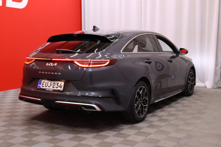 Kia ProCeed
