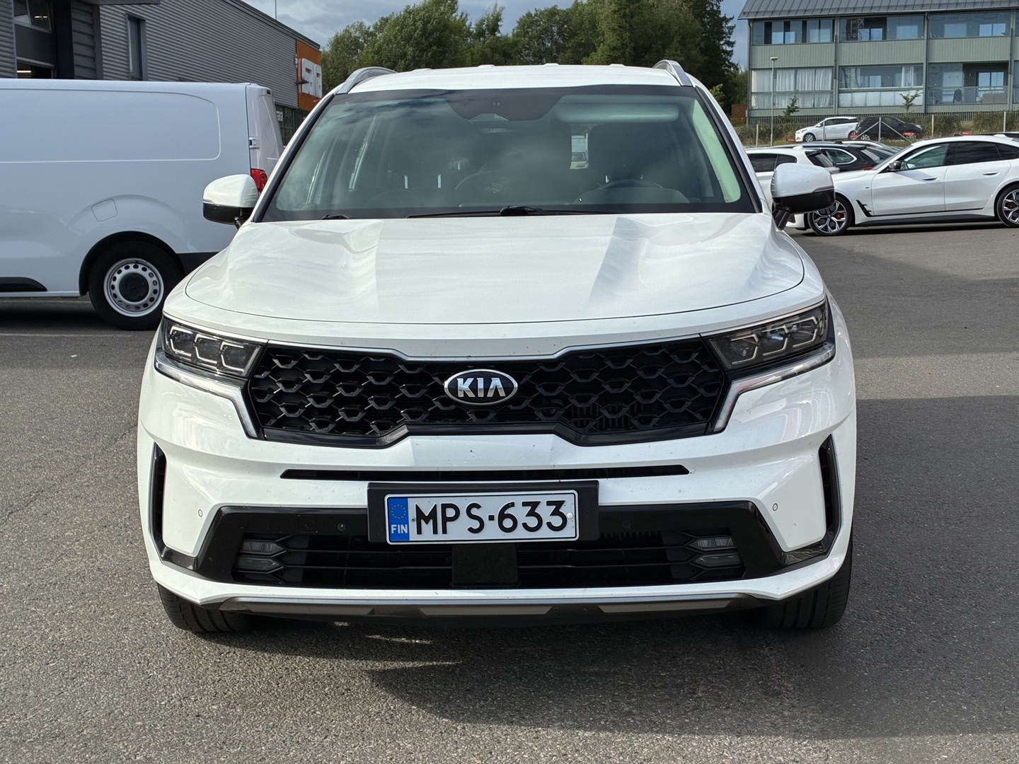 Kia - Sorento - 1,6 T-GDI Plug-in Hybrid AWD Business 7P - Tila-auto