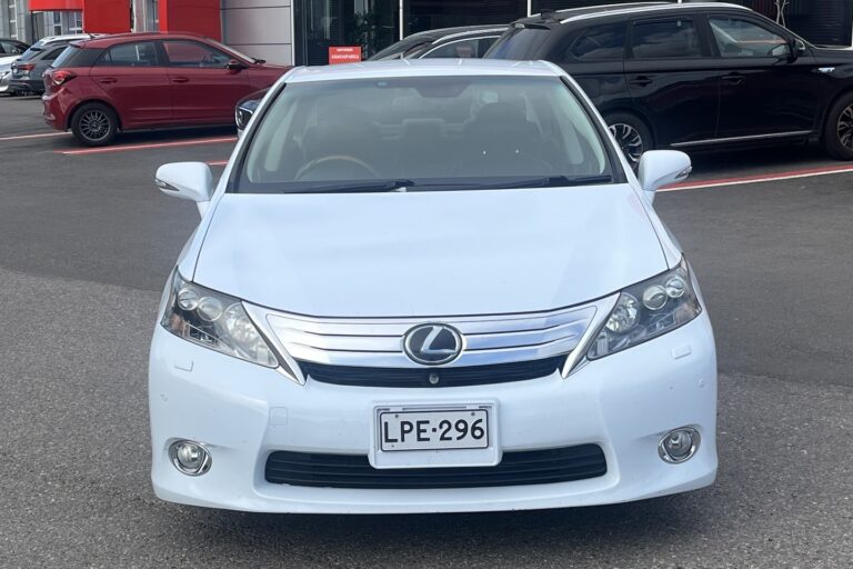 Lexus HS250h