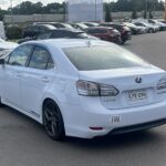 LEXUS - ES - HS250h Sedan (AA)Nahkapenkit muistilla / HUD / Ilmastoidut istuimet / Peruutuskamera / Navi / ACC / 2 renkaat ja vanteet - Sedan