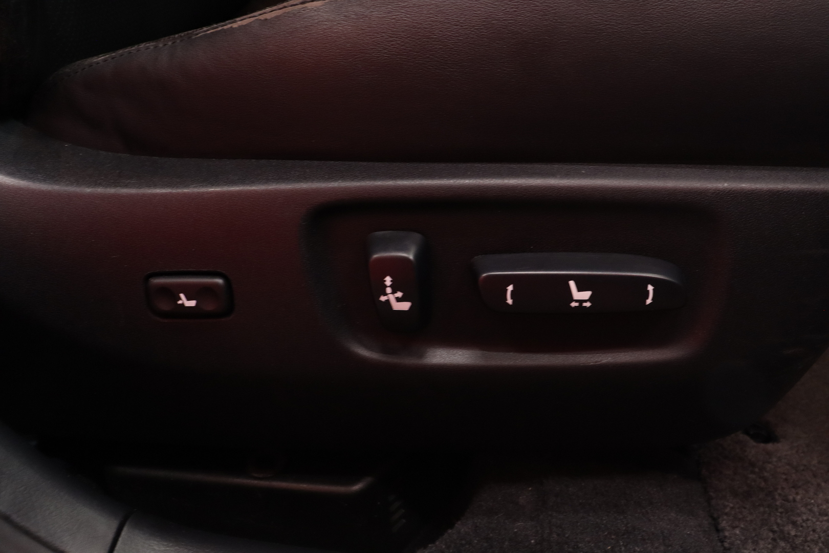 LEXUS - ES - HS250h Sedan (AA)Nahkapenkit muistilla / HUD / Ilmastoidut istuimet / Peruutuskamera / Navi / ACC / 2 renkaat ja vanteet - Sedan