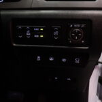 LEXUS - ES - HS250h Sedan (AA)Nahkapenkit muistilla / HUD / Ilmastoidut istuimet / Peruutuskamera / Navi / ACC / 2 renkaat ja vanteet - Sedan