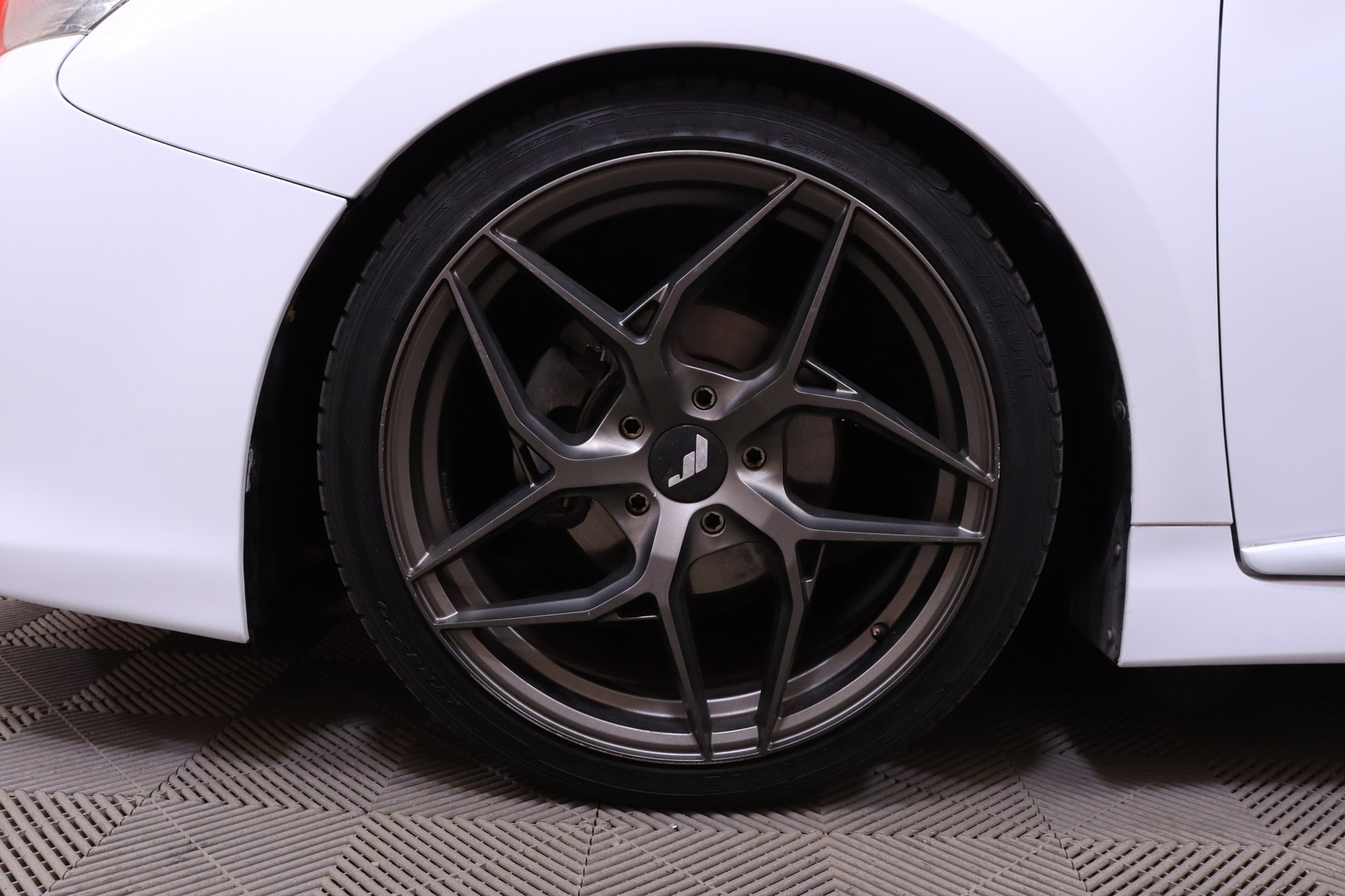 LEXUS - ES - HS250h Sedan (AA)Nahkapenkit muistilla / HUD / Ilmastoidut istuimet / Peruutuskamera / Navi / ACC / 2 renkaat ja vanteet - Sedan