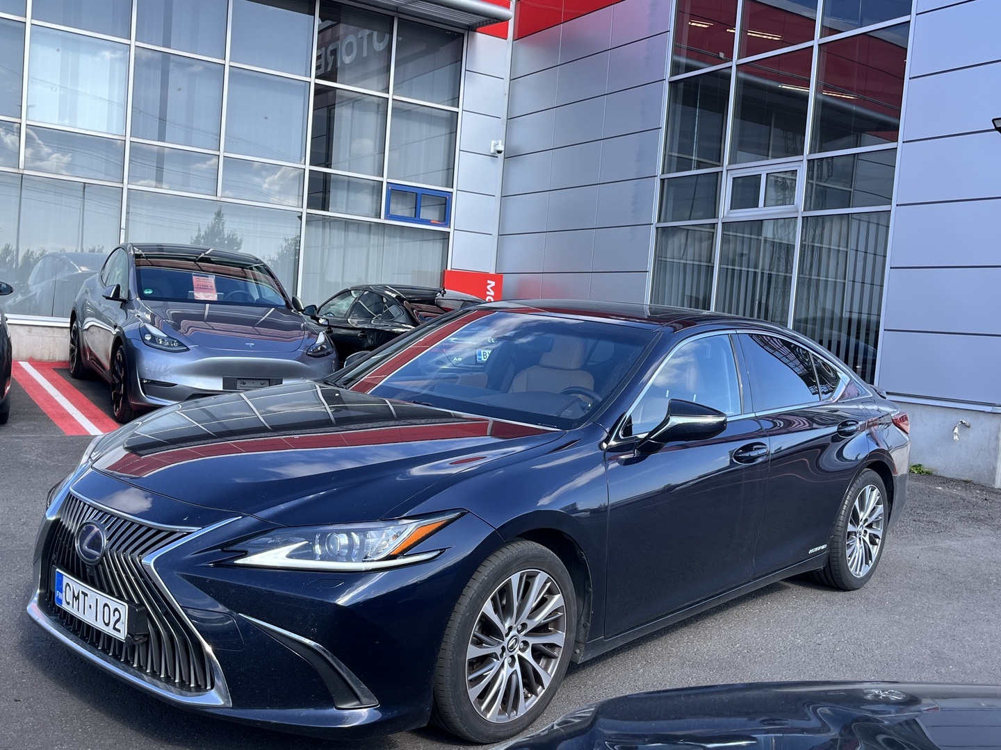 Lexus - ES - 300h Executive - Sedan