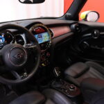 MINI - COOPER - SE Maximise // 1.om Suomi-auto / Merkkihuollettu / Harman/Kardon / Panorama / Nahat / HUD / Lämpöpumppu // - Viistoperä