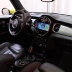 MINI - COOPER - SE Maximise // 1.om Suomi-auto / Merkkihuollettu / Harman/Kardon / Panorama / Nahat / HUD / Lämpöpumppu // - Viistoperä