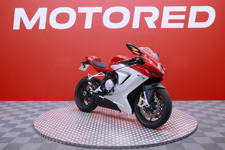 MV Agusta - F3 - 675 // Juuri saapunut / Shifter / TC // - Moottoripyörä