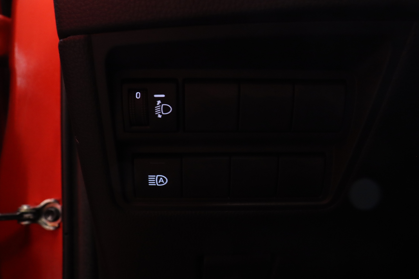 Mazda - 2 Hybrid - 1,5 (90 hv) Skyactiv-G Vision AT - Viistoperä
