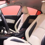 Mazda - Mazda3 - 5HB 2,0 (120) SKYACTIV-G Luxury Plus 6MT 5ov DJ2 - Viistoperä