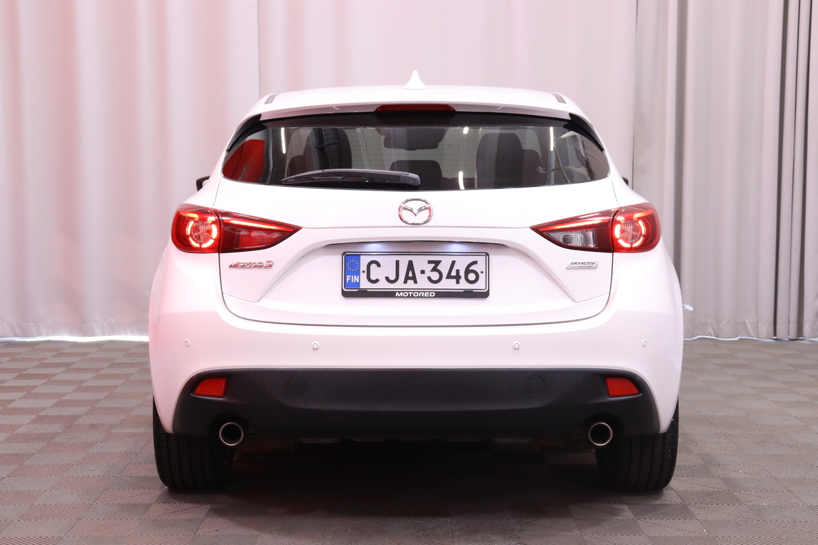 Mazda - Mazda3 - 5HB 2,0 (120) SKYACTIV-G Luxury Plus 6MT 5ov DJ2 - Viistoperä