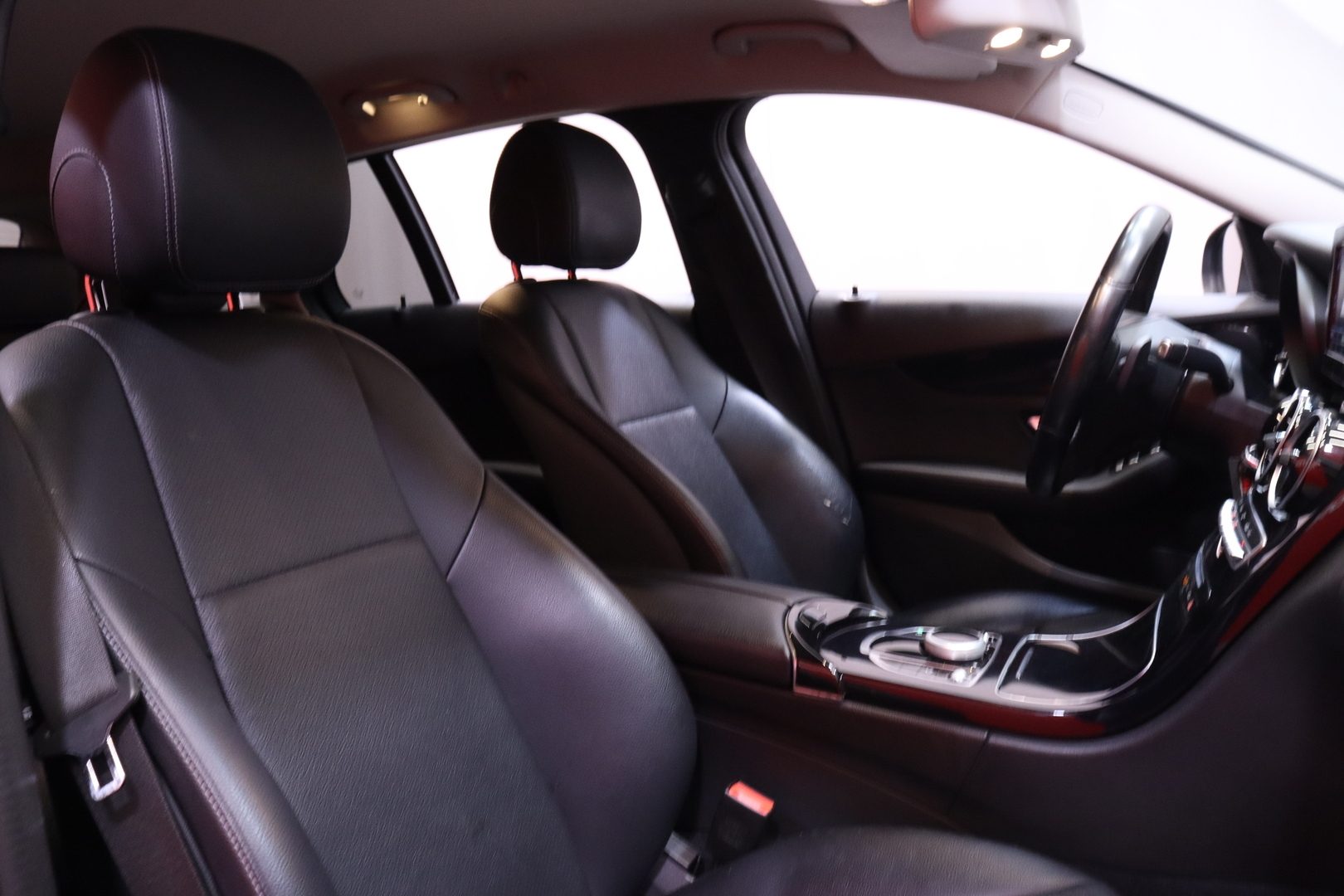 Mercedes-Benz - C - 180 d BlueTec T A Premium Business AMG - Farmari