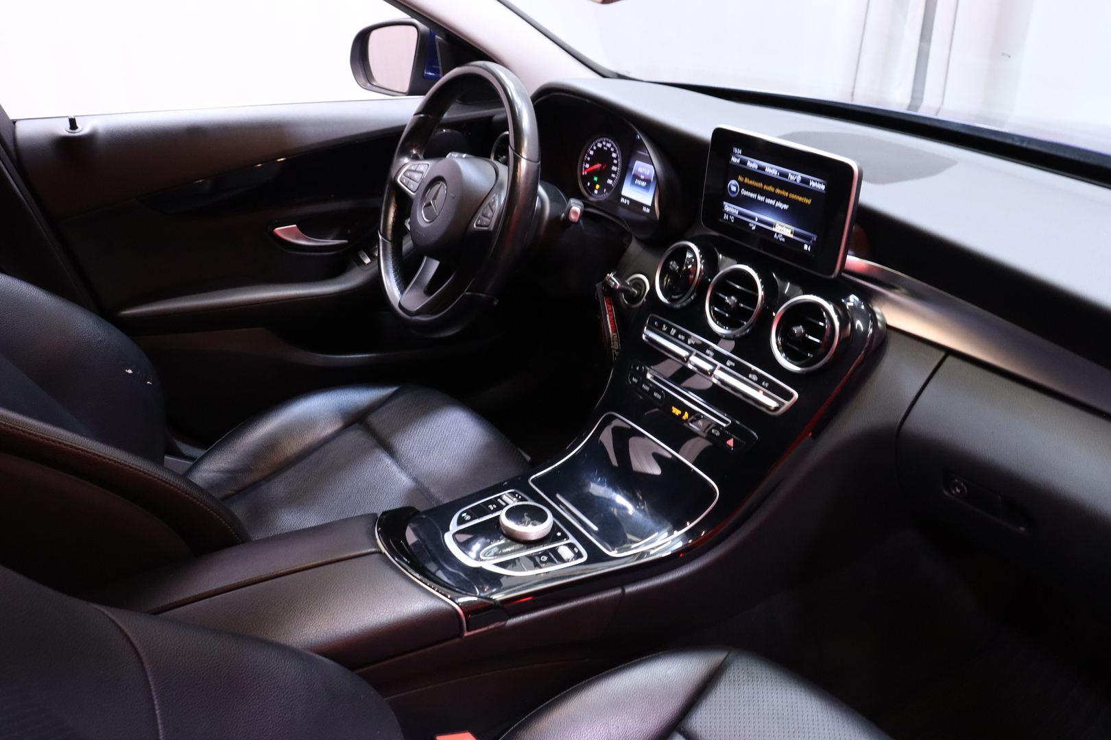 Mercedes-Benz - C - 180 d BlueTec T A Premium Business AMG - Farmari