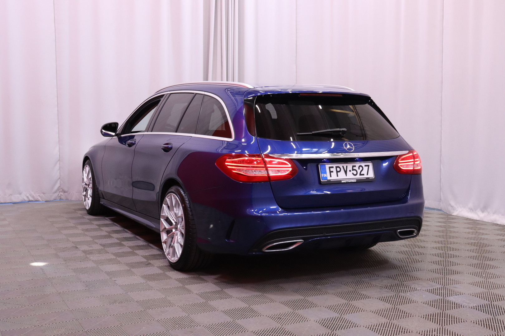 Mercedes-Benz - C - 180 d BlueTec T A Premium Business AMG - Farmari