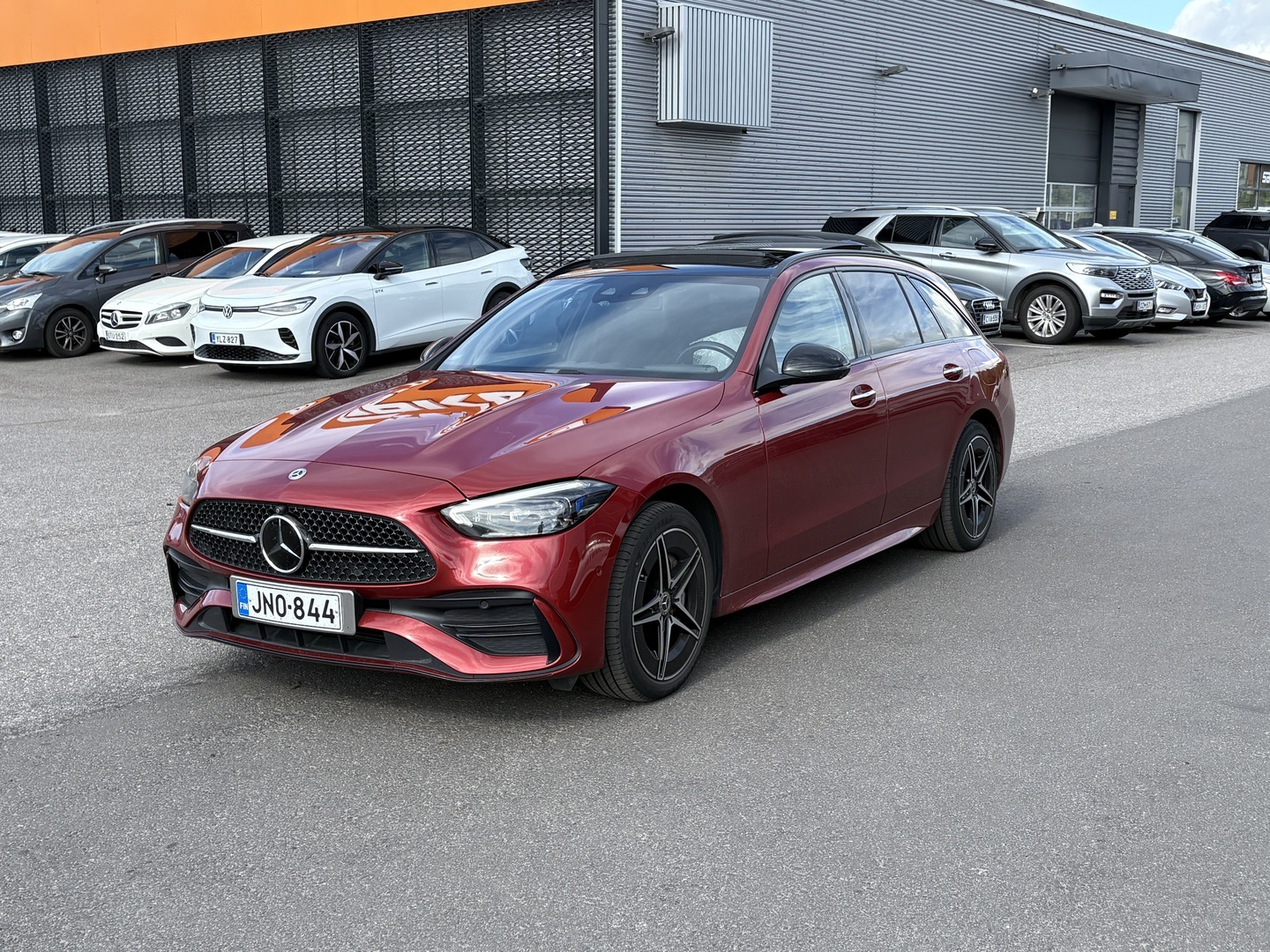 Mercedes-Benz - C - 300 e T A Business AMG - Farmari