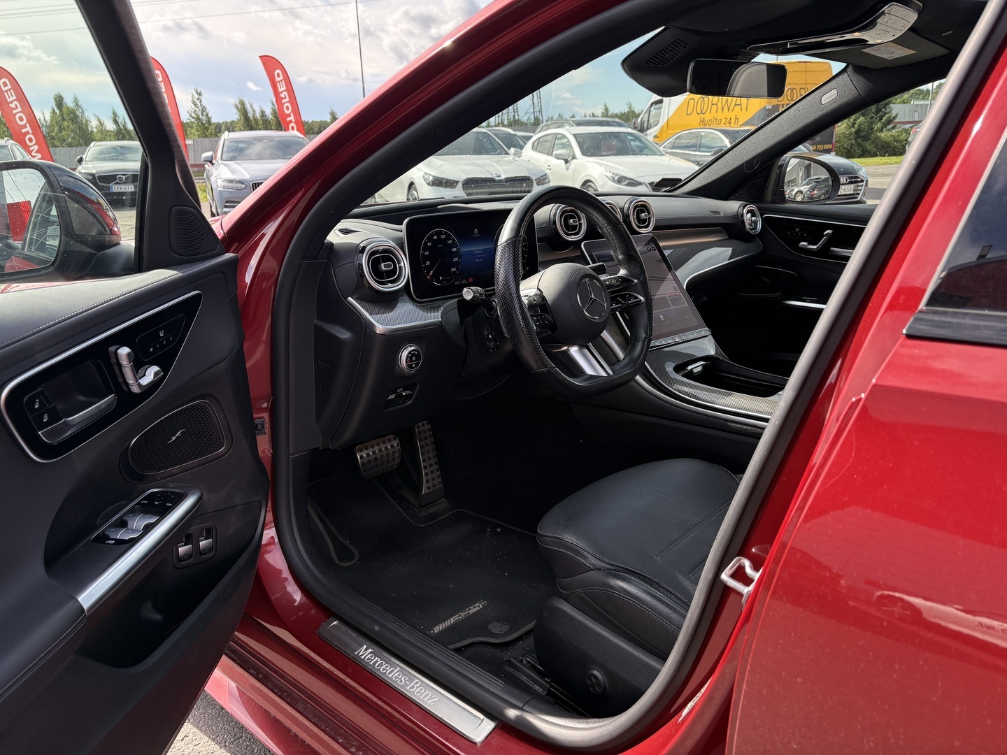 Mercedes-Benz - C - 300 e T A Business AMG - Farmari