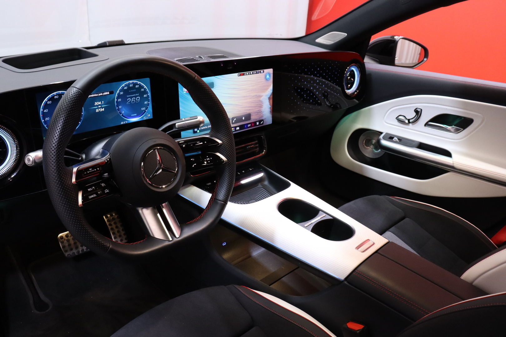 Mercedes-Benz - CLA - 350 4MATIC AMG Line - Sedan