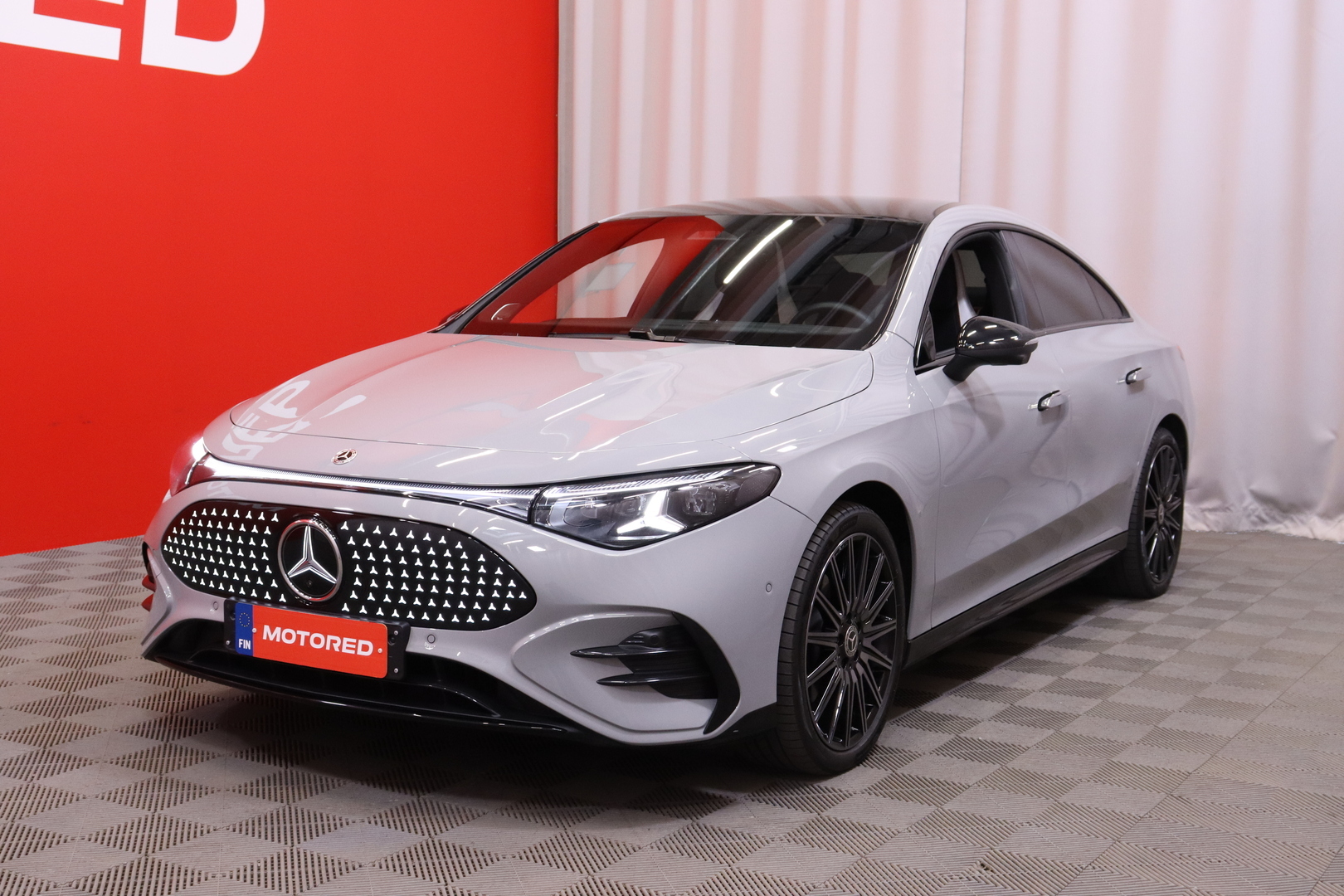 Mercedes-Benz - CLA - 350 4MATIC AMG Line - Sedan