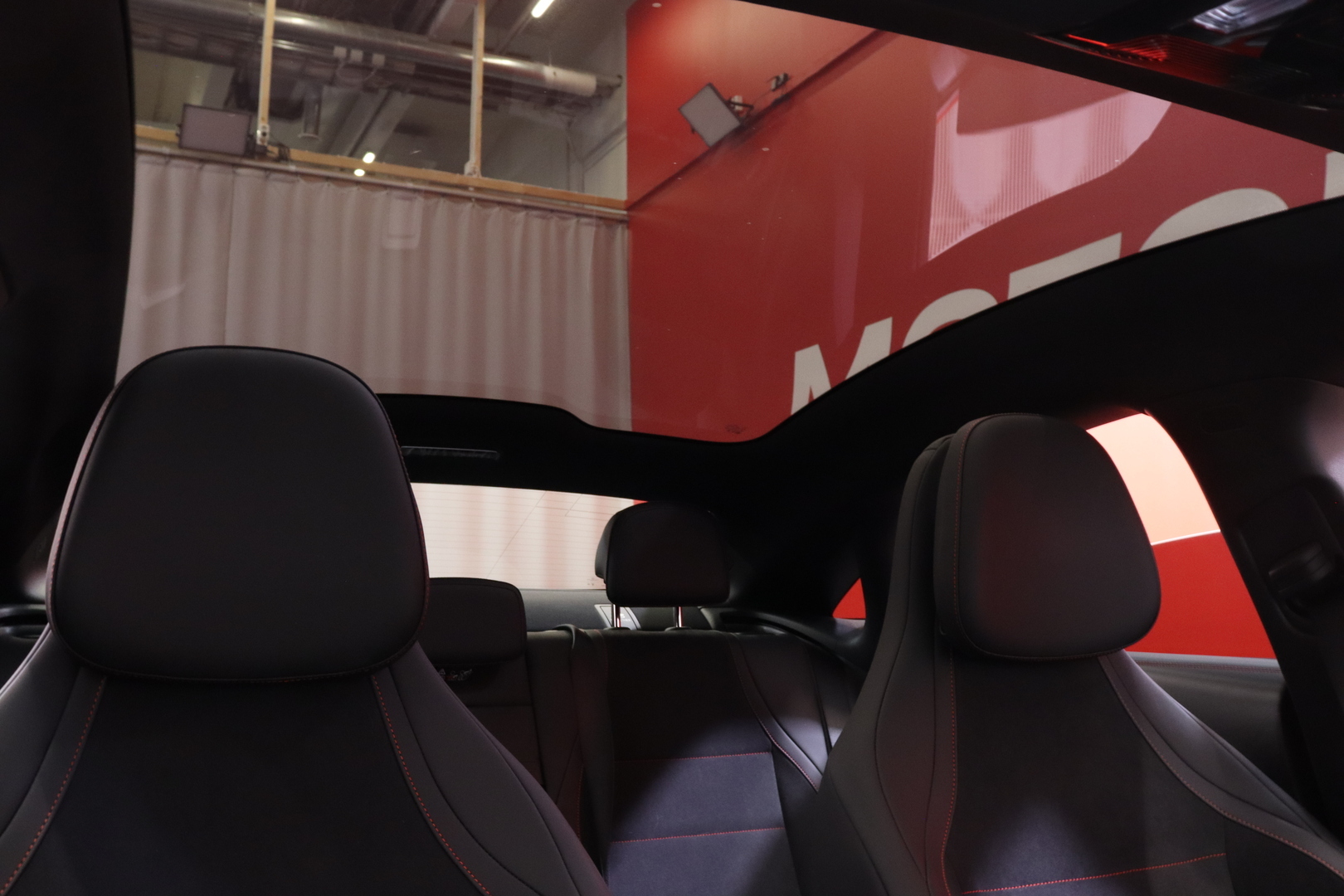 Mercedes-Benz - CLA - 350 4MATIC AMG Line - Sedan