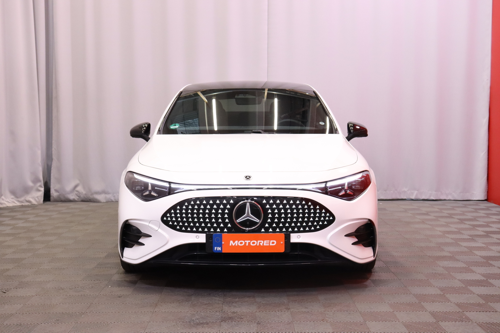 Mercedes-Benz - CLA - 350 4MATIC AMG Line - Sedan